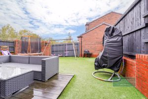 Photo 9- click for photo gallery